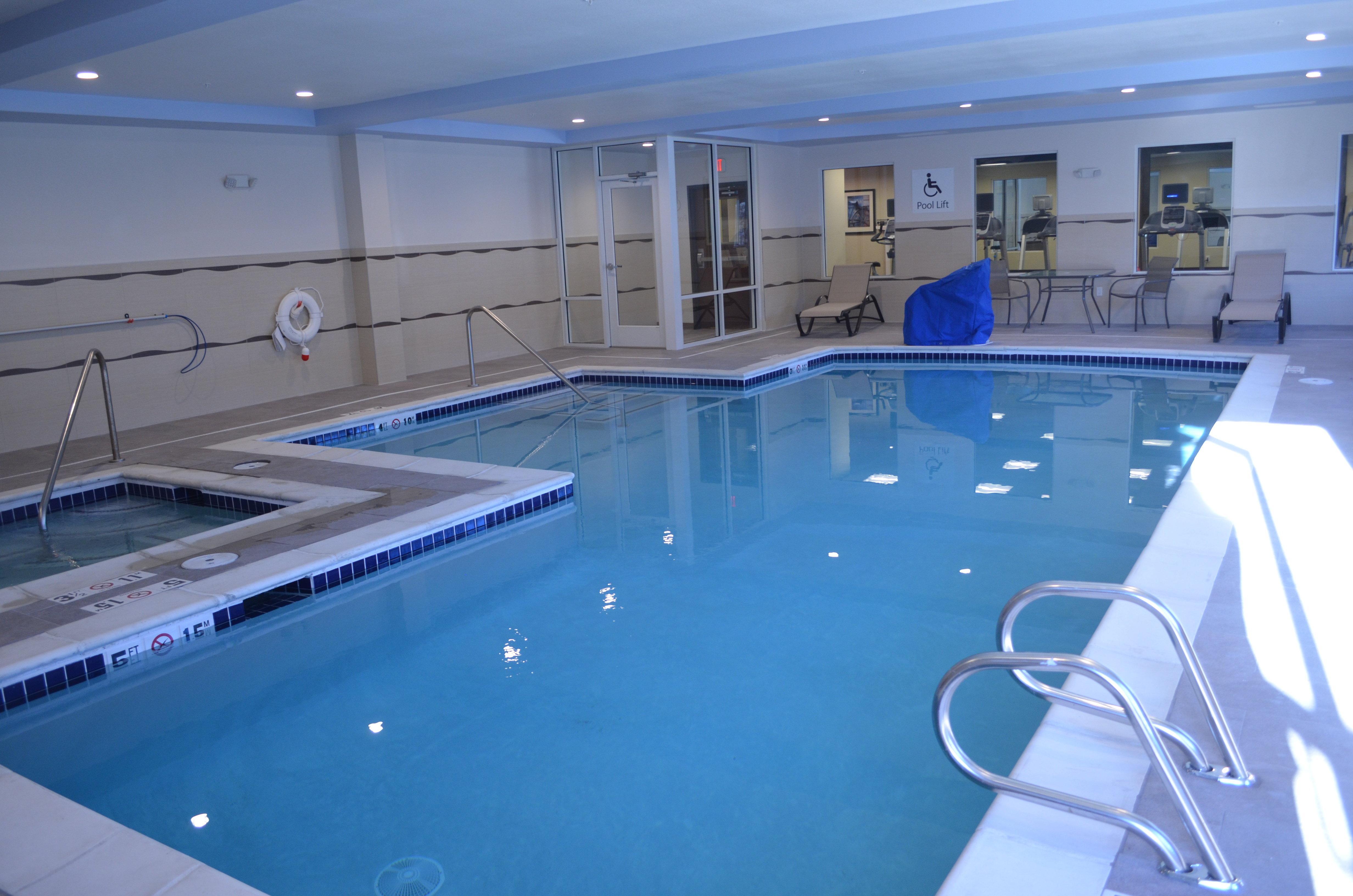 Holiday Inn Express & Suites Golden By Ihg Luaran gambar